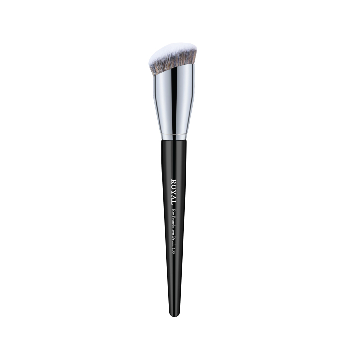 THE PRO FOUNDATION BRUSH