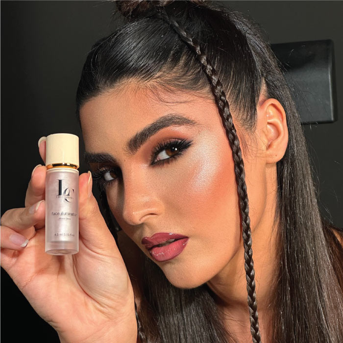 LILI'S COSMETICS FACE ILLUMINATOR