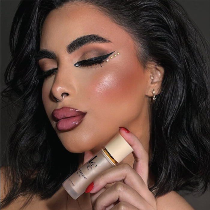LILI'S COSMETICS FACE ILLUMINATOR