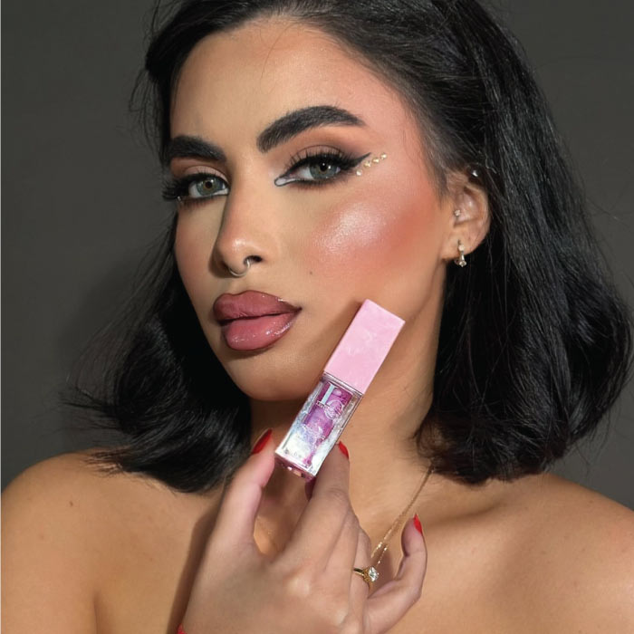 LILI'S COSMETICS LIP GLOW OIL