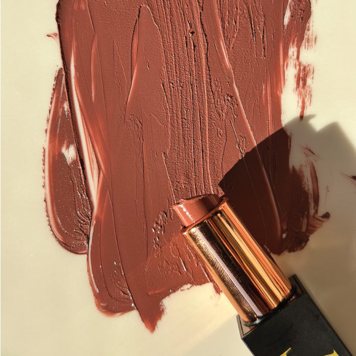 LILI'S COSMETICS BULLET LIPSTICK