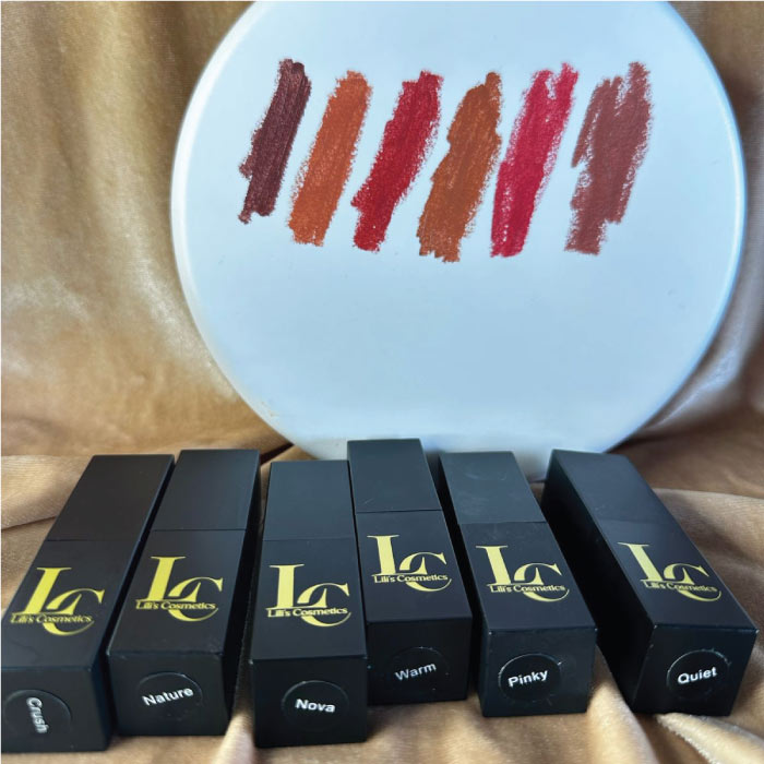 LILI'S COSMETICS BULLET LIPSTICK