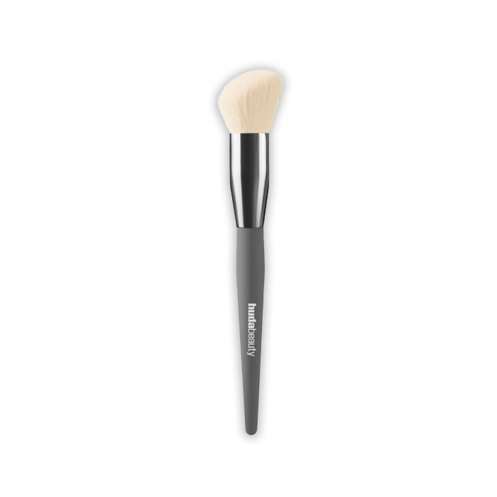 HUDA BEAUTY DIFFUSING CHEEK BRUSH