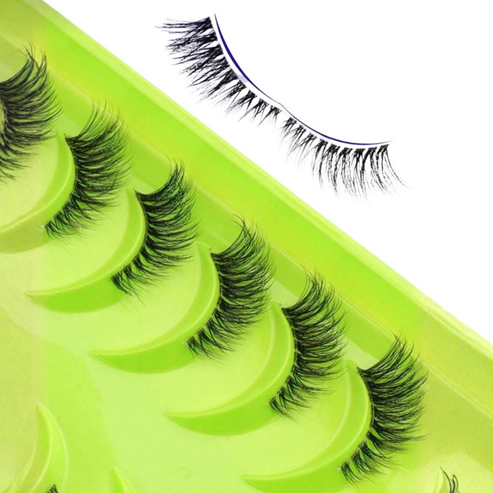 NATURAL SHORT CAT EYE REUSABLE 3D EYELASHES 10 PAIRS