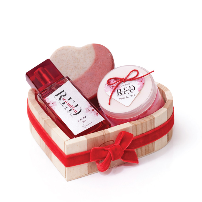 SERENA'S BODYLINE RED SENSATION COLLECTION