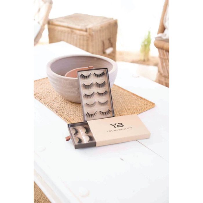 YOUMI BEAUTY 3D LASHES